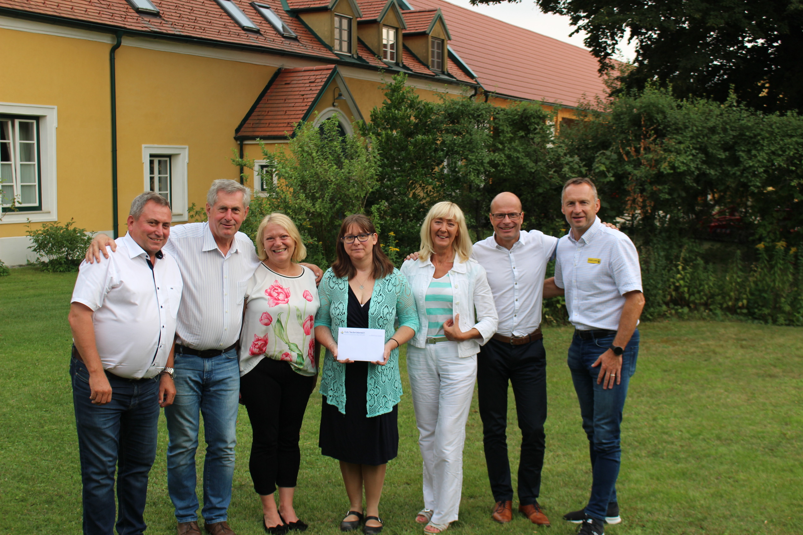 Spendenübergabe Club NÖ Spendenübergabe Club NÖ